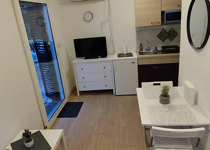 アパート Apartman Giulitta ポラト